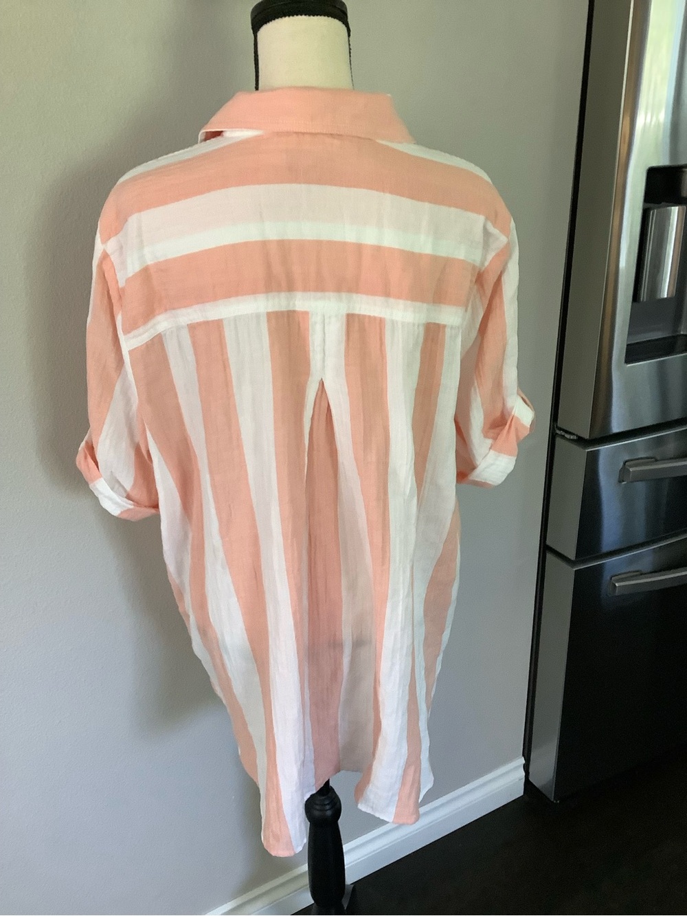 Vince Camuto Peach and White Striped Button-Down Shirt - Picture 5 of 10